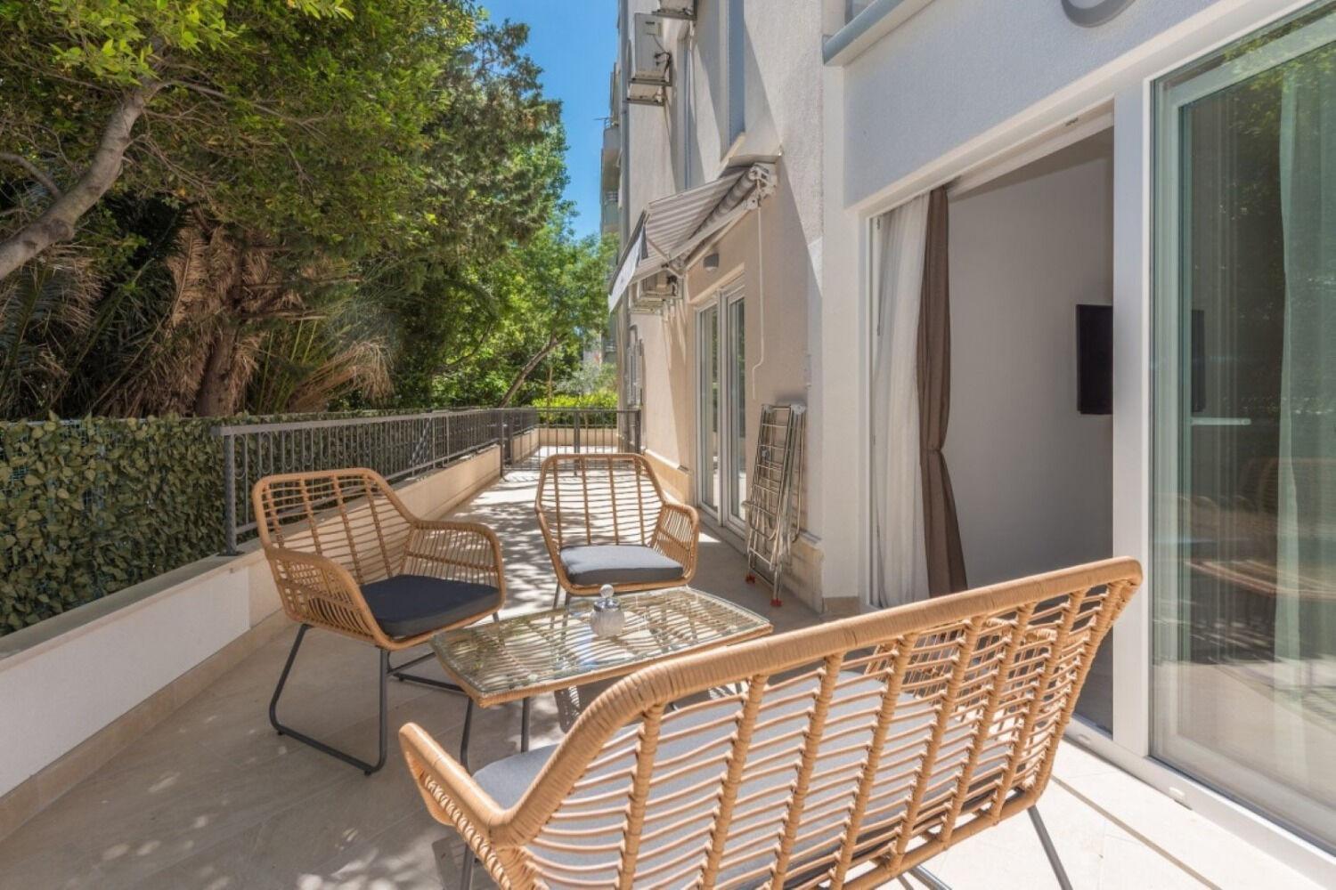 Apartments Mari - 40M From The Beach Makarska Eksteriør billede