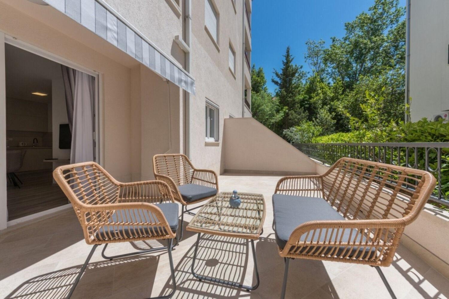 Apartments Mari - 40M From The Beach Makarska Eksteriør billede