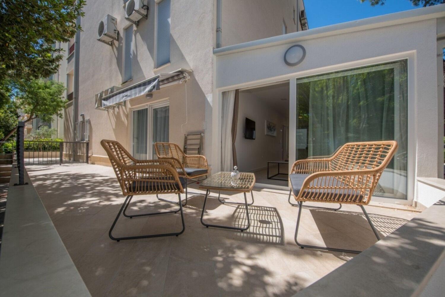 Apartments Mari - 40M From The Beach Makarska Eksteriør billede